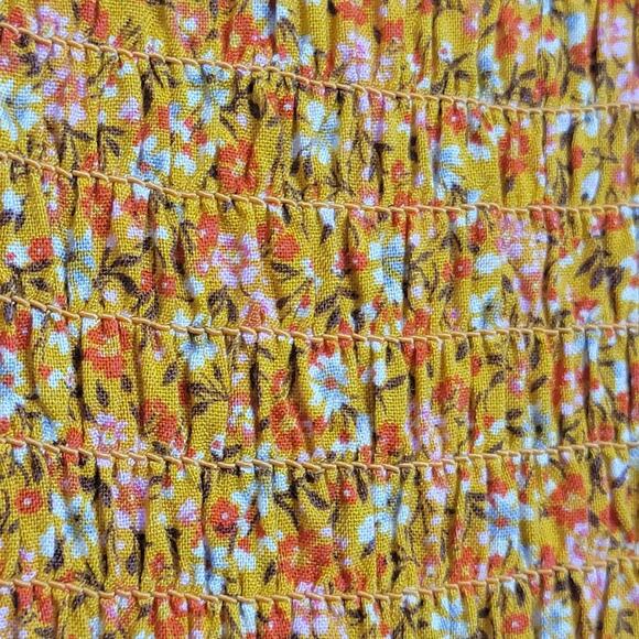 Luxology Ditzy Floral Smocked Dress Yellow Small 594 - Picture 5 of 11